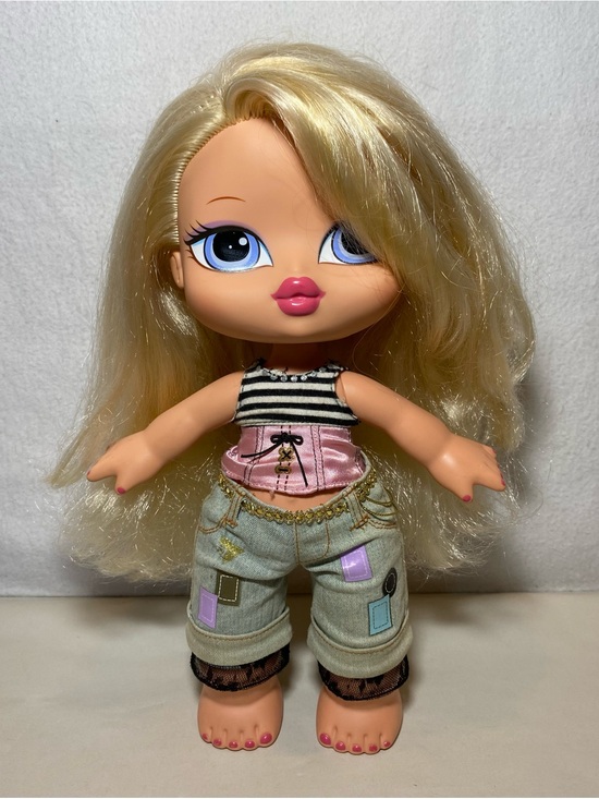 Bratz Other - Bratz Big Babyz Pampered Pupz Cloe Doll Retired MGA Entertainment 13” Clothes